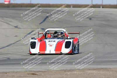 media/Nov-16-2024-CalClub SCCA (Sat) [[641f3b2761]]/Group 2/Race (Outside Grapevine)/